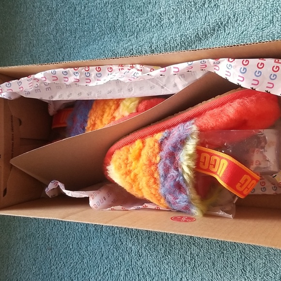 UGG Toddler Fluff Yeah Slide Cali Collage - Picture 4 of 6